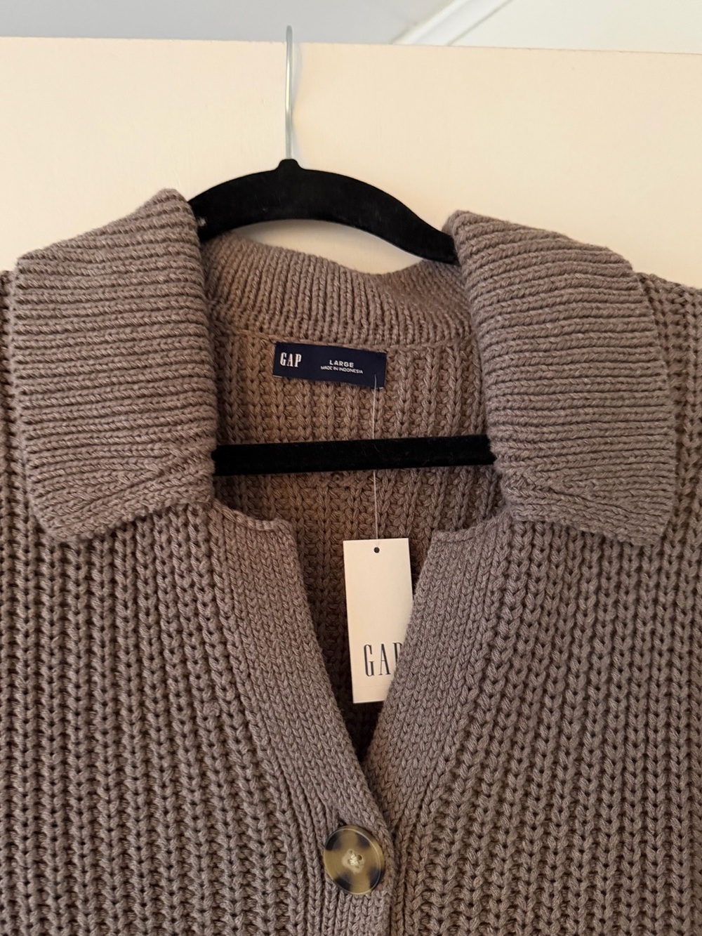 Knit Collared Cardigan - Picture 2 of 4